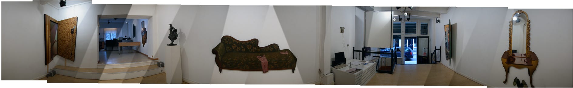 Photograph of the exhibition 'Paul Critchley' at Galerie Vieleers, Amsterdam 3