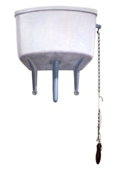 the painted cistern with real chain